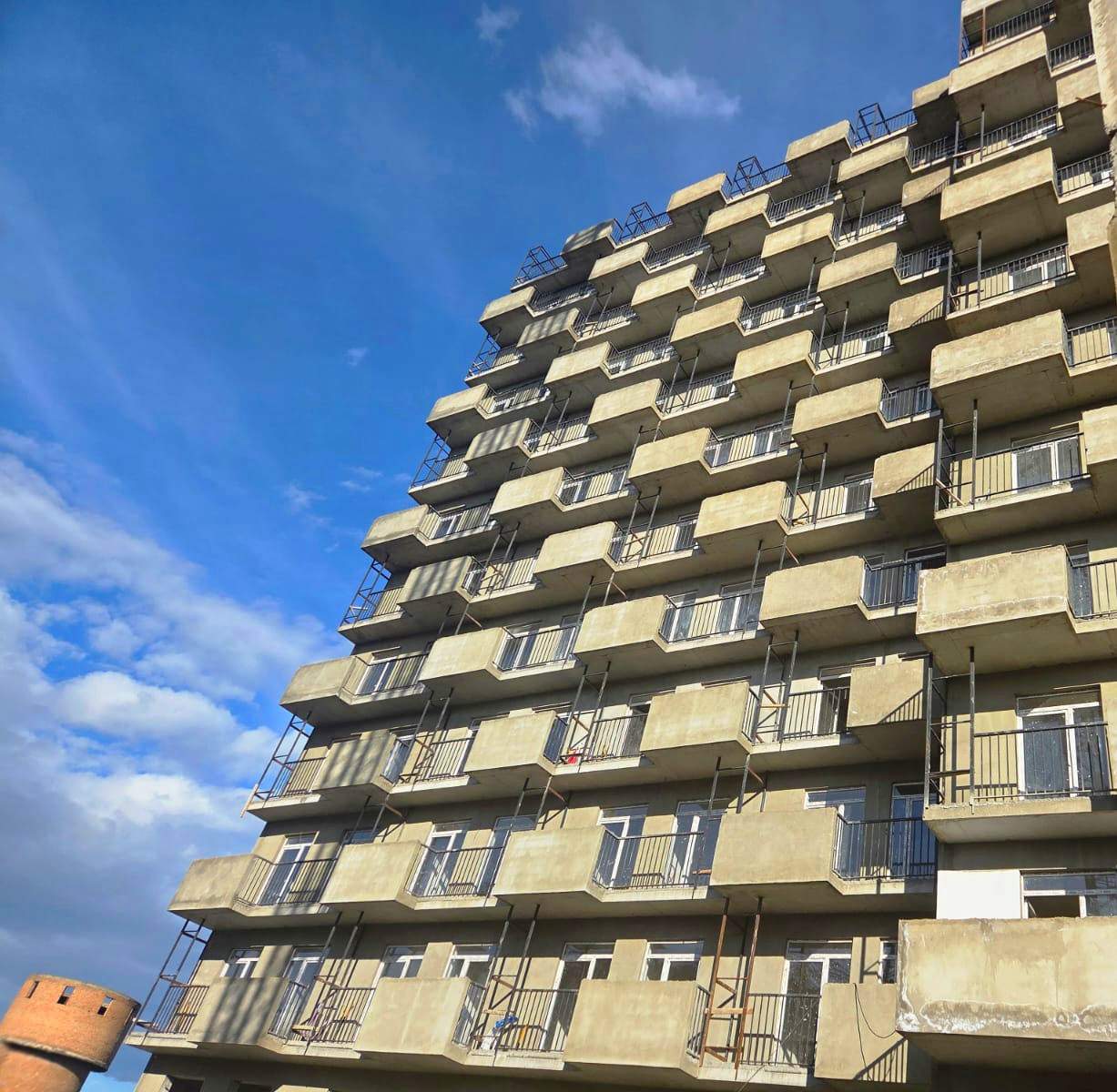 მე-6 სართულის გადახურვა